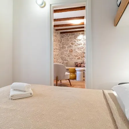 Soul&stone - Old Town Apartmán